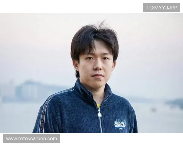 世界乒乓球最新排名揭晓 梁靖崑逆转张本智和却跌至26名,王楚钦荣登榜首_选手_男单_拉格斯